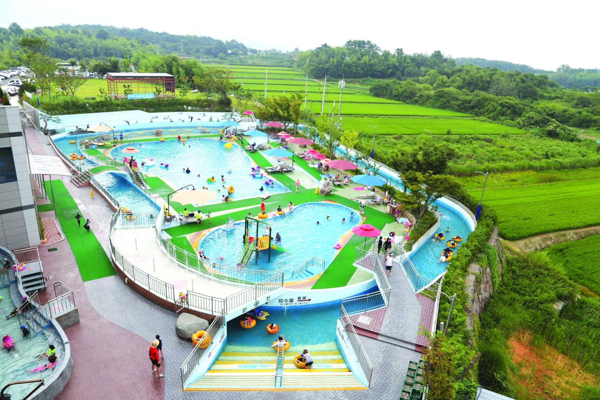 Sacheon Grand Tourist Hotel Exterior photo